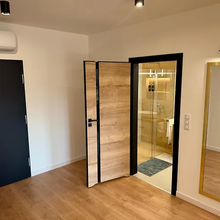 Garden View Jasna Gora *