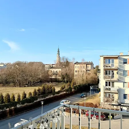Garden View Jasna Gora Апартаменты Ченстохова
